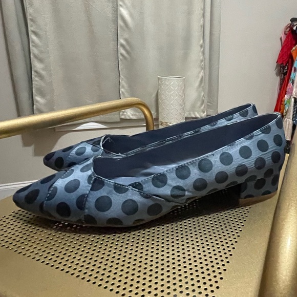 Journee Collection Shoes - Journee. Polka dot. Blue.